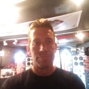 Meet your Posher, Chad